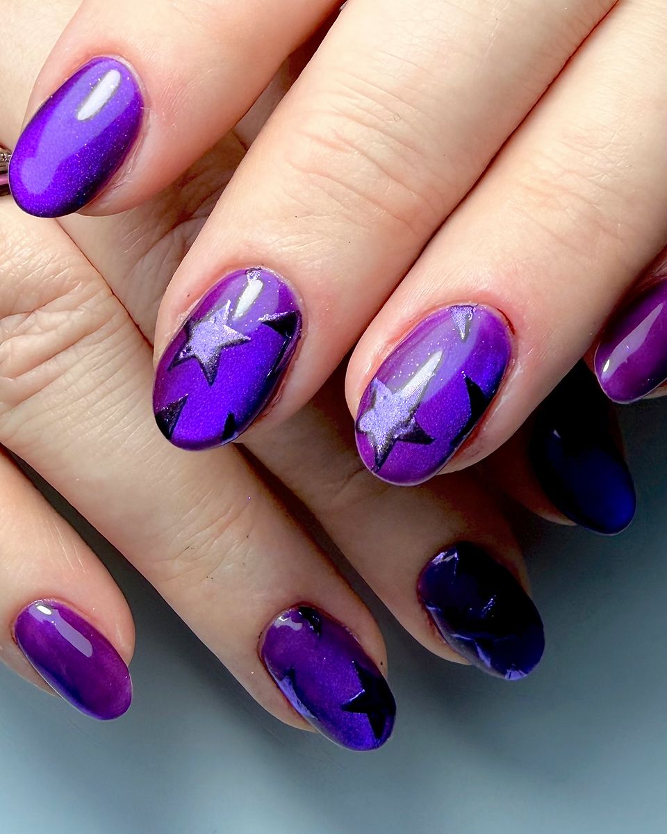 Purple ombré floral nail art by The Nail Editor